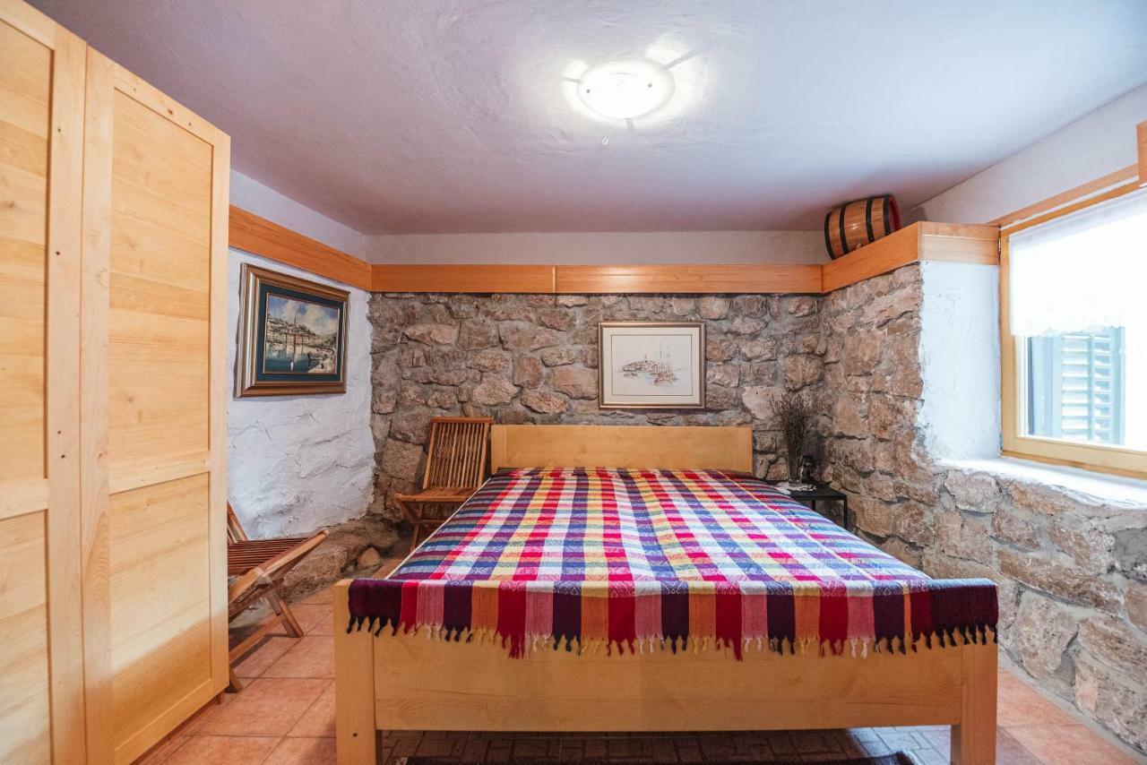 Vila Authentic House Pelegrinka Mali Drvenik Exteriér fotografie